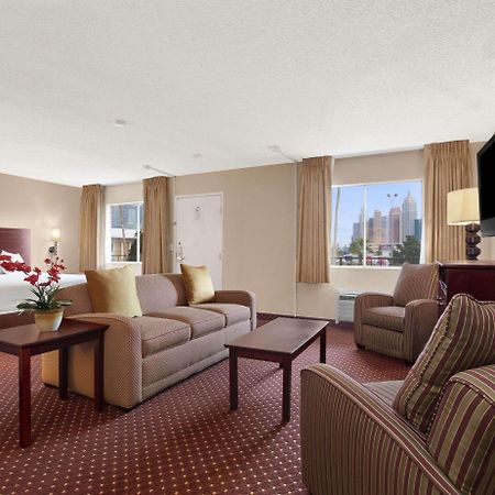 Days Inn By Wyndham Las Vegas Wild Wild West Gambling Hall Room photo